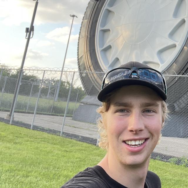 Lee Sylvester's profile picture