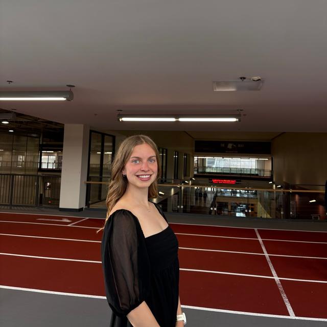 Emma Elliott's profile picture