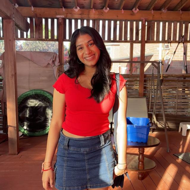 Oviyaa Sugunan's profile picture